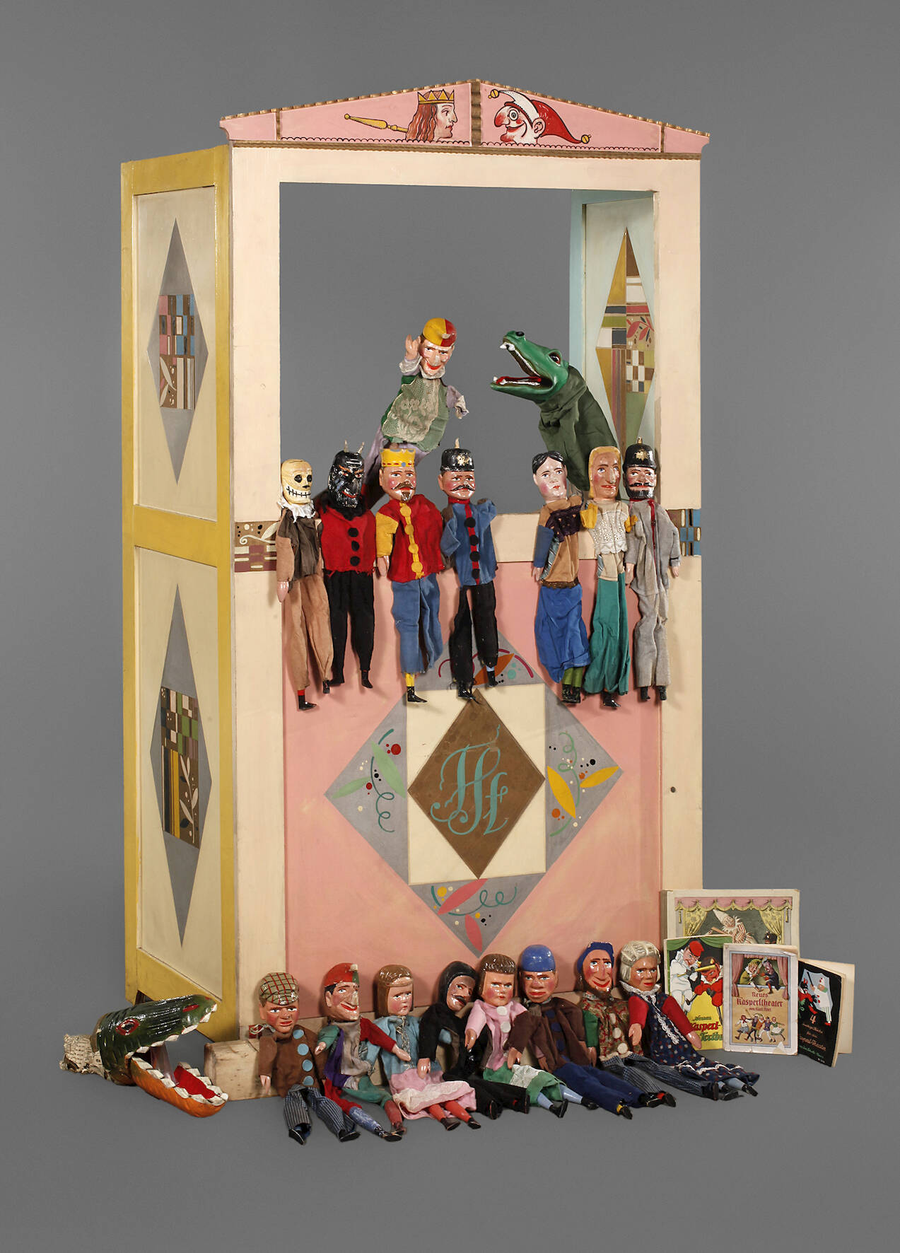 Kasperletheater mit Zubehör