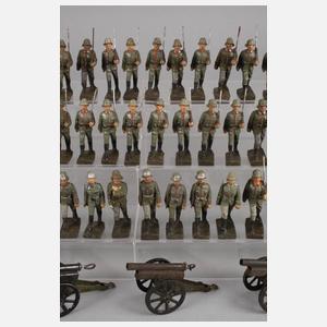 Lineol Massesoldaten als Paradefiguren