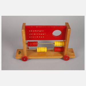 Vier Entwicklungsspielzeuge