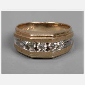 Damenring mit Brillanten