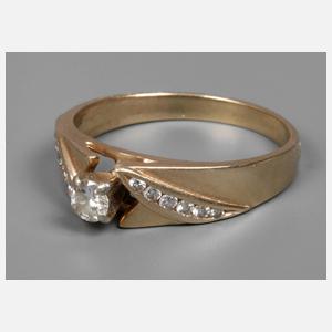 Damenring mit Brillanten