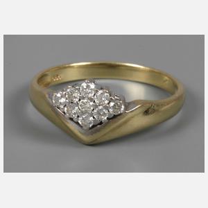 Damenring mit Brillanten