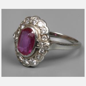 Damenring mit Rubin und Brillanten