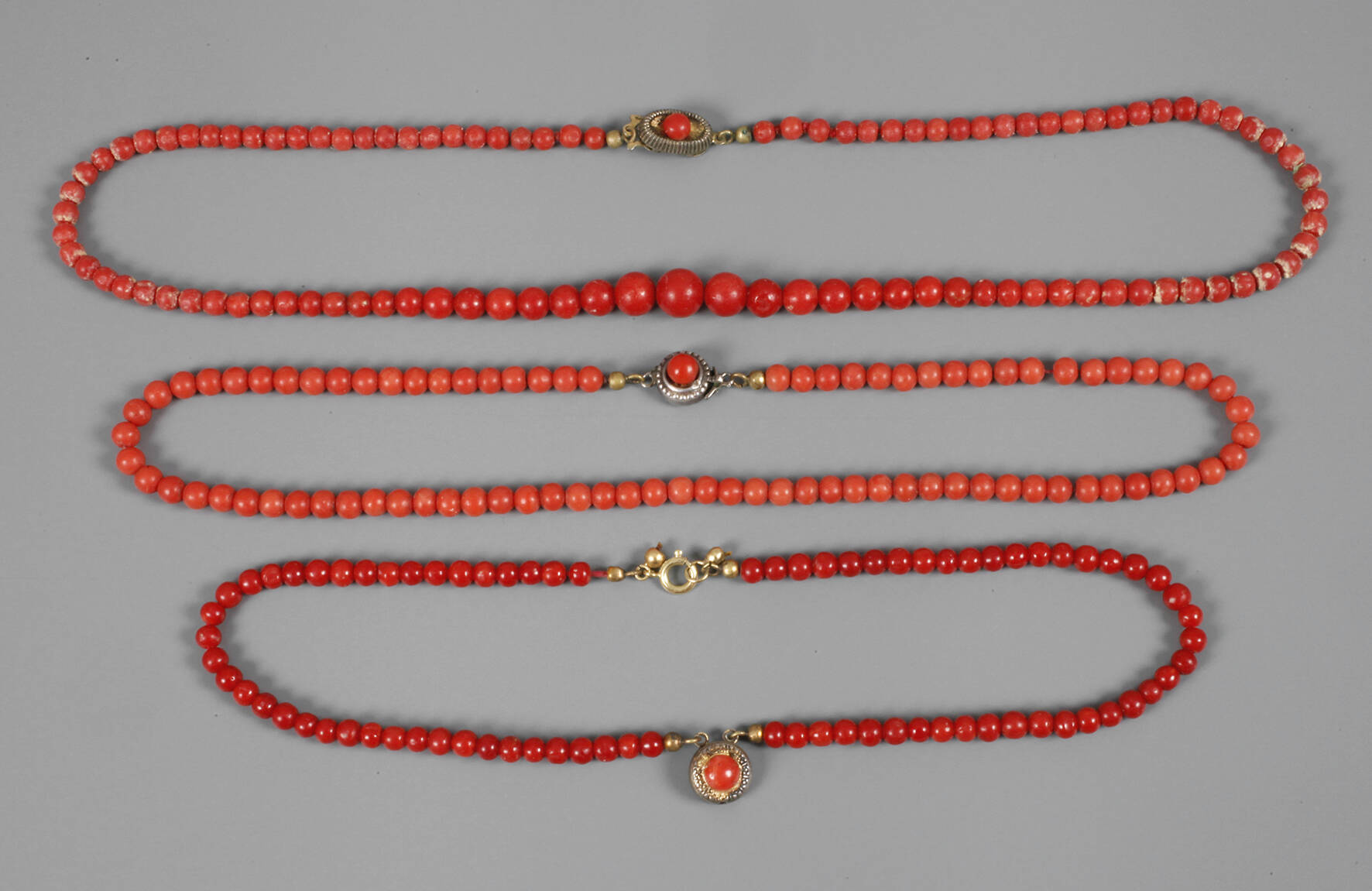 Konvolut Korallenketten