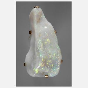 Brosche mit Edelopal