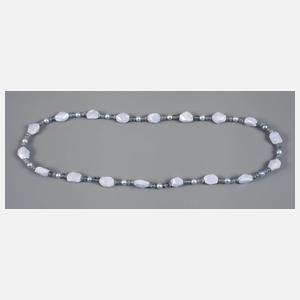 Kette mit Chalcedon und Perlen