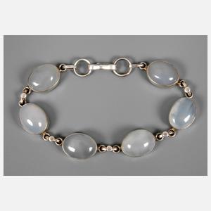 Armband mit Mondsteincabochons