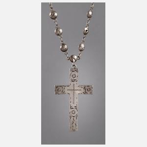 Kette mit Kreuzanhänger