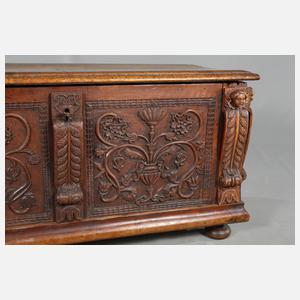 Kleine Renaissancetruhe