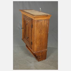 Hängeschrank Barock