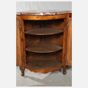 Paar barocke Eckschränkchen