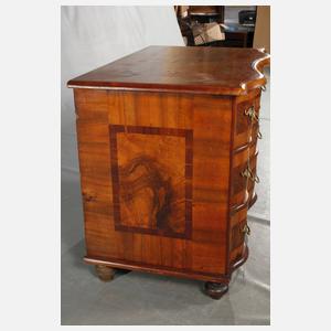 Kleine Barockkommode