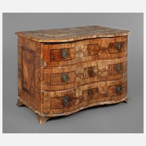 Höfische Barockkommode