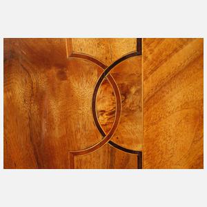 Halbschrank im Barockstil