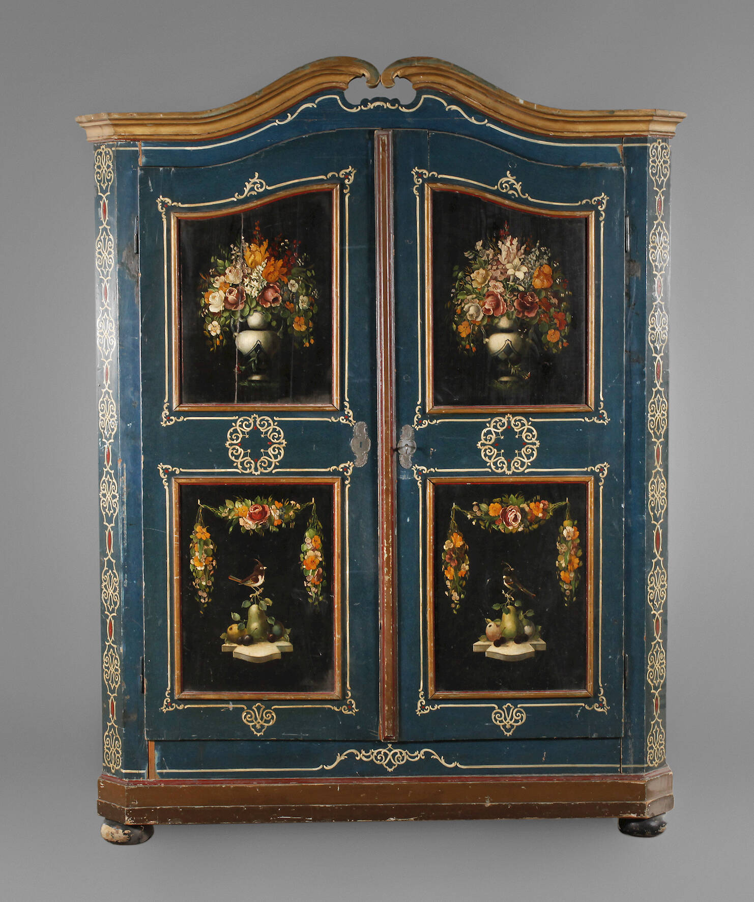 Außergewöhnlicher Bauernschrank