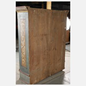 Barocker Bauernschrank