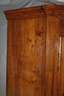 Klassizistischer Schrank