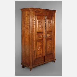 Klassizistischer Schrank