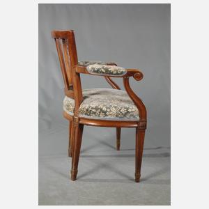 Klassizistischer Armlehnstuhl