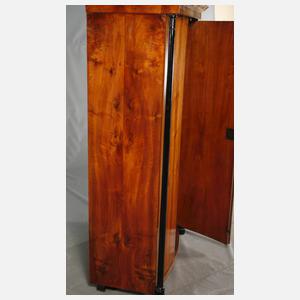 Kleiner Säulenschrank Biedermeier