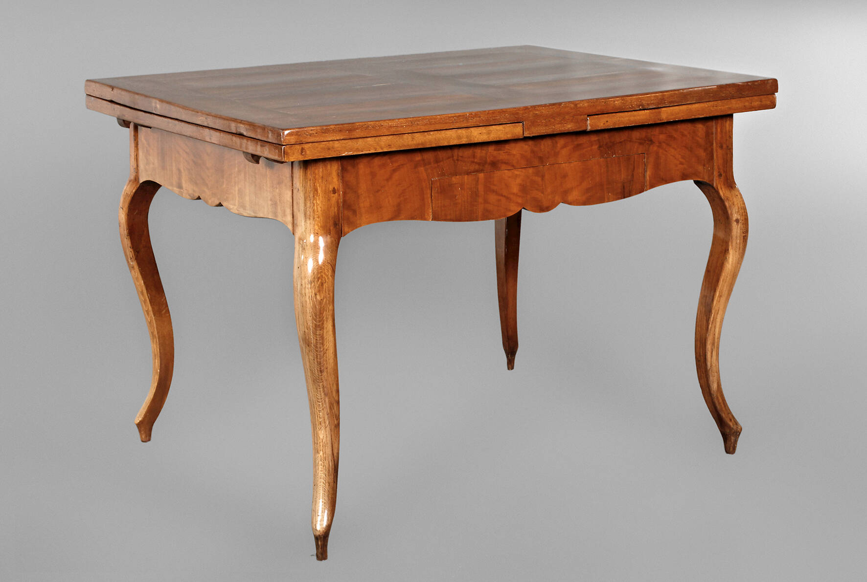 Esstisch Biedermeier