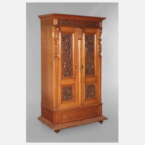 Wäscheschrank Historismus