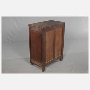 Halbschrank im Barockstil