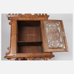 Wandschränckchen Historismus