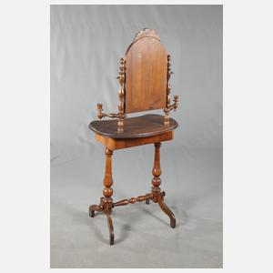 Kleiner Schminktisch