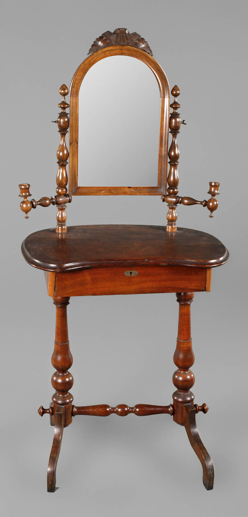 Kleiner Schminktisch