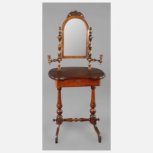 Kleiner Schminktisch