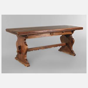 Schreibtisch im Renaissancestil