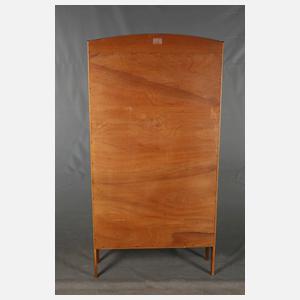 Paar Büchervitrinen