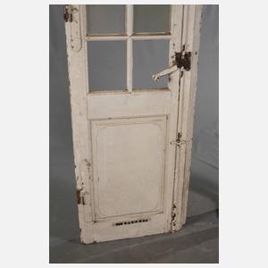 Große barocke Eingangstür