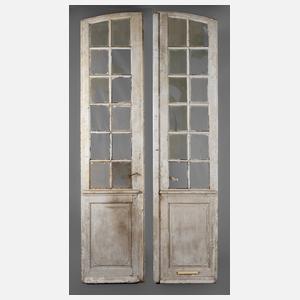 Große barocke Eingangstür