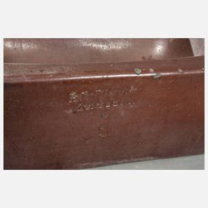 Zwei Tröge Steingut