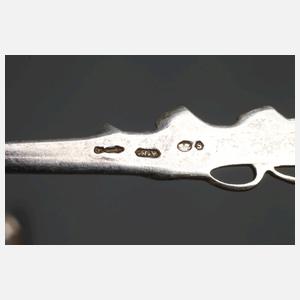 Holland sieben Besteckteile mit Glockenblumendekor