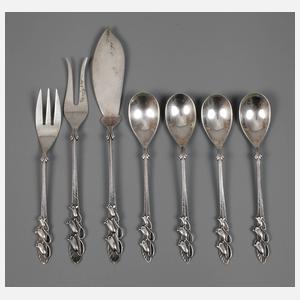 Holland sieben Besteckteile mit Glockenblumendekor