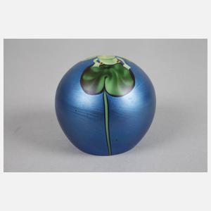 Paperweight Orient & Flume