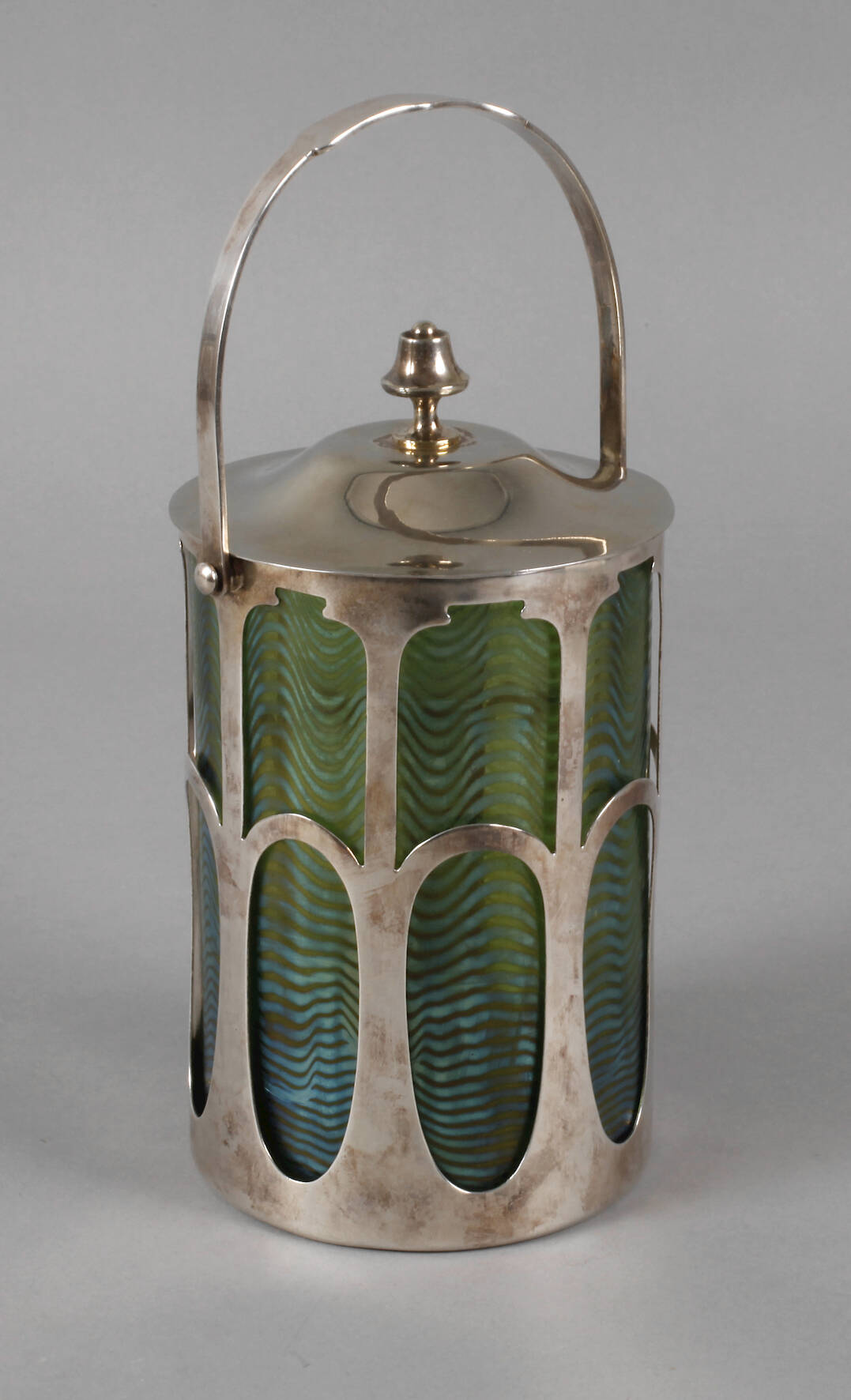 Loetz Wwe. Deckeldose