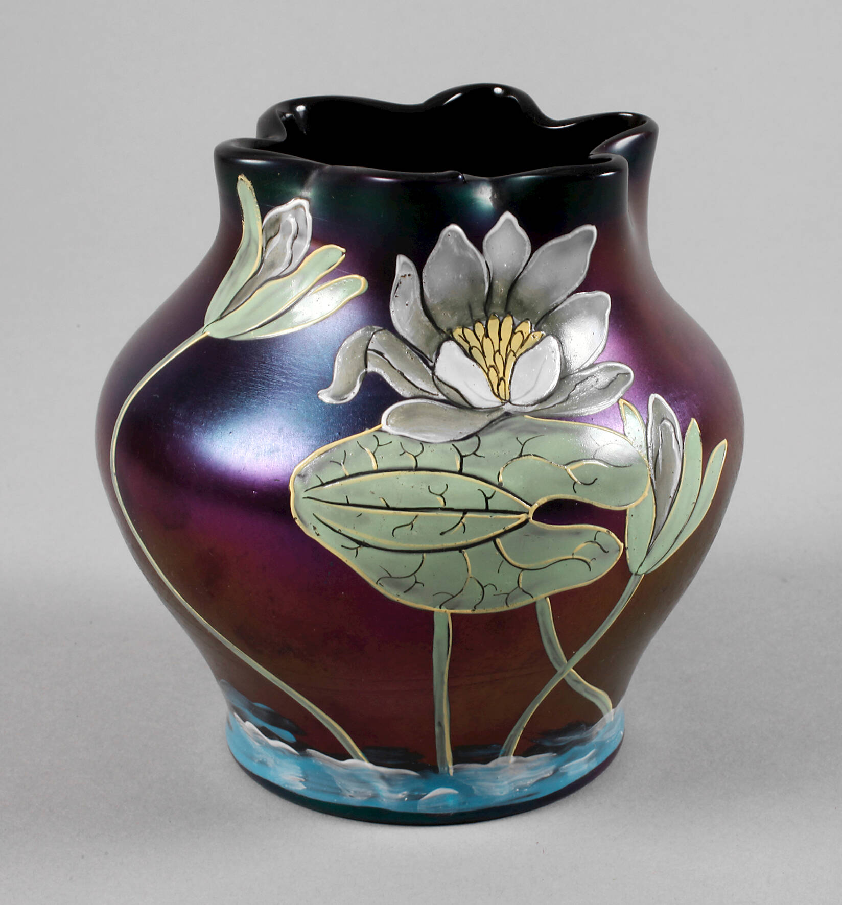 Ferdinand von Poschinger Vase Seerosendekor