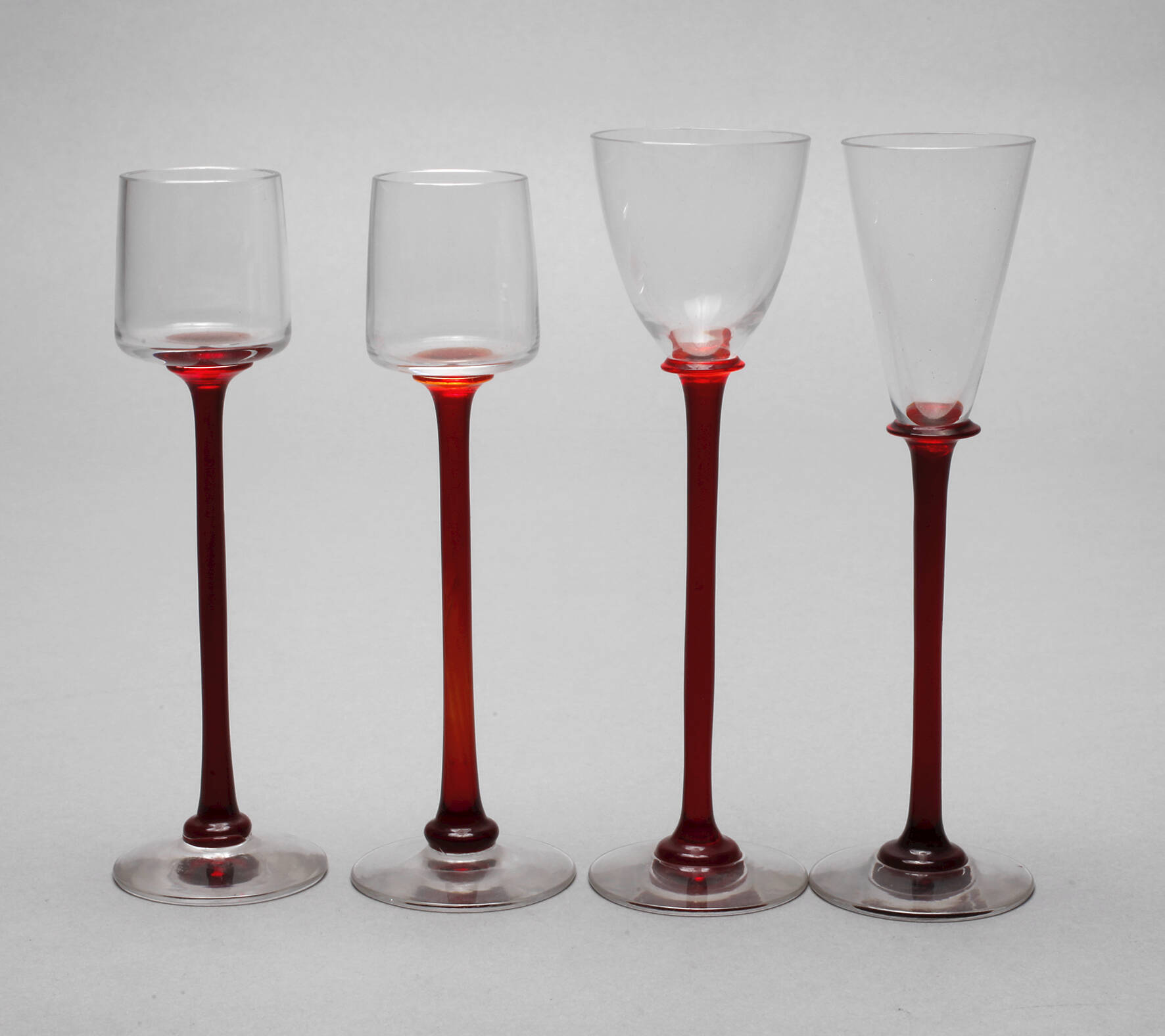 Vier Likörgläser Köln-Ehrenfeld