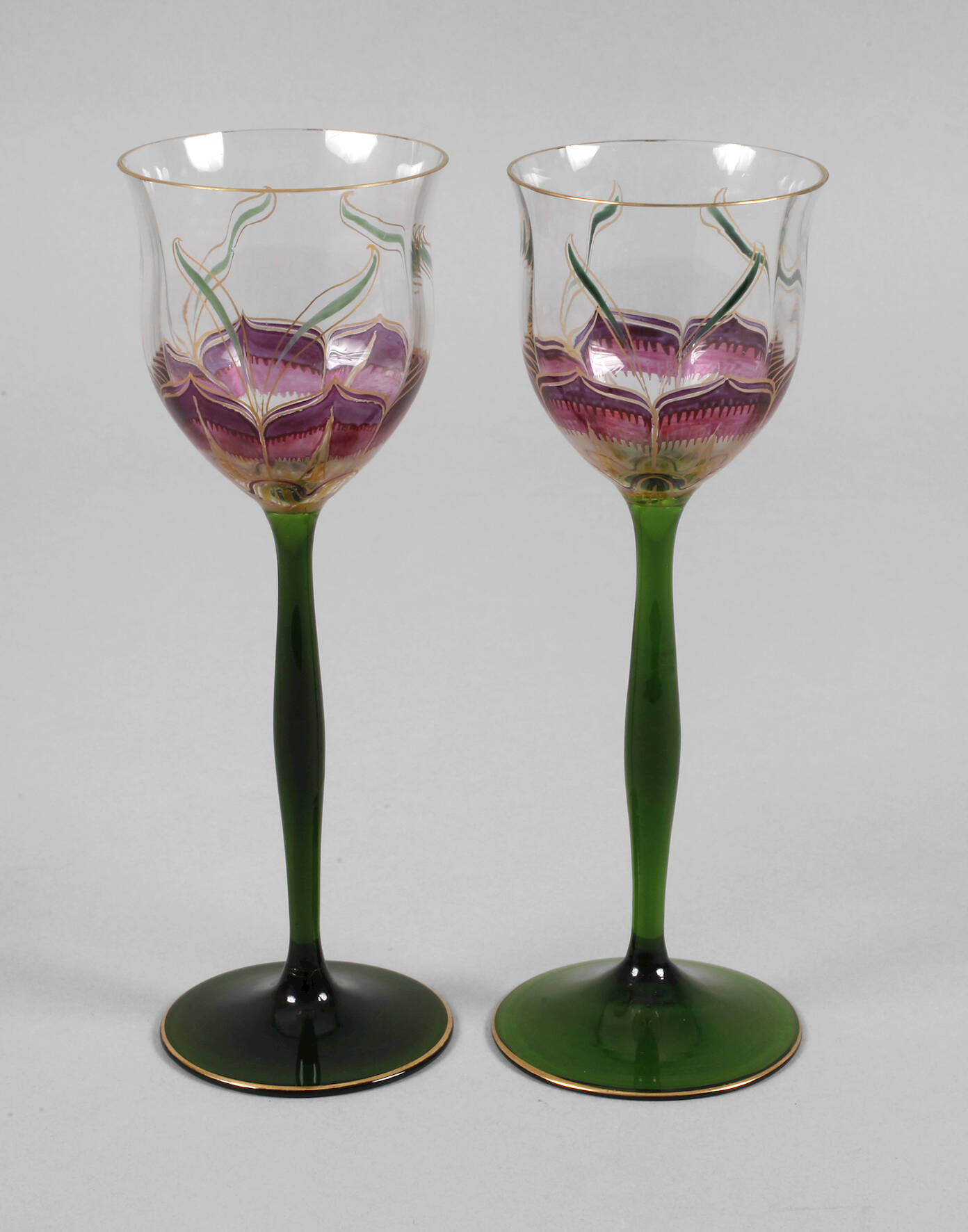 Zwei Stengelgläser Theresienthal