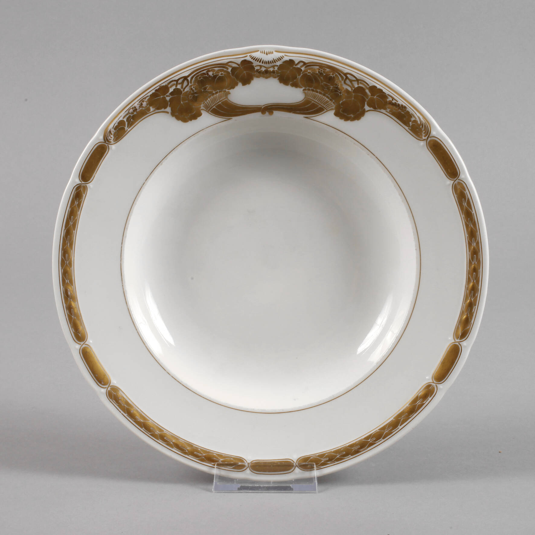 KPM Berlin Suppenteller aus dem "Ceres"-Service