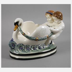 Karlsruhe Schwanenschale mit zwei Putten