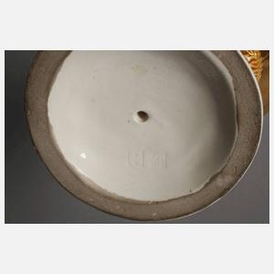 Michael Powolny Tafelaufsatz mit Putto