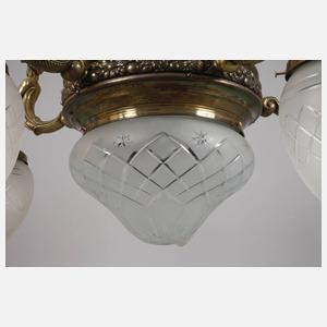 Großer figürlicher Deckenlüster