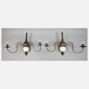 Paar außergewöhnliche Wandlampen