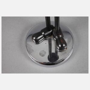 Zwei Figuren in Bauhaus-Manier