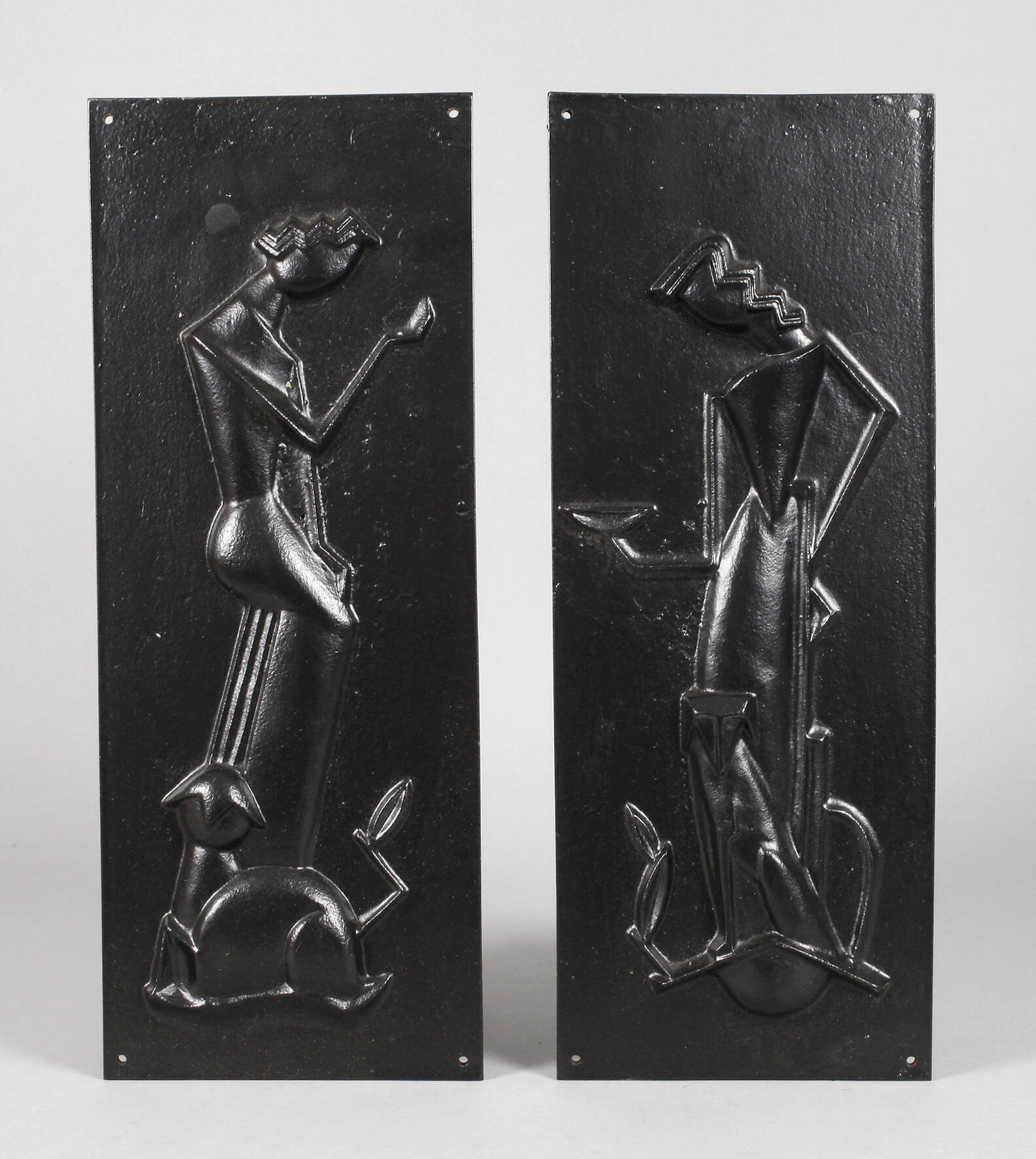 Zwei Eisenplaketten Art déco